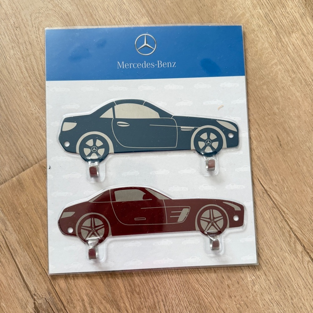GENUINE Mercedes Benz Collection Wall‎ Hook Set Cars, 2 PCs NIB Blue Red
